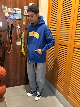 「アイテム（デジタル腕時計）」を使った、ジェノサイダスさん（メンズ・171cm）の秋コーディネート