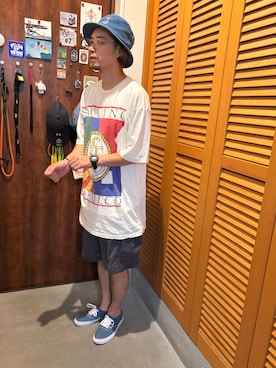 「アイテム（スリッポン）」を使った、ジェノサイダスさん（メンズ・171cm）の秋コーディネート