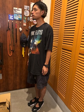 「アイテム（デジタル腕時計）」を使った、ジェノサイダスさん（メンズ・171cm）の秋コーディネート