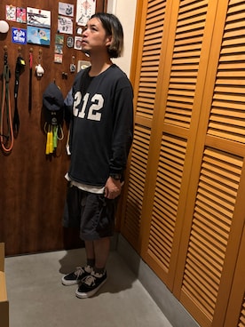 「アイテム（デジタル腕時計）」を使った、ジェノサイダスさん（メンズ・171cm）の秋コーディネート