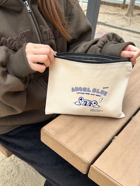 「ANGEL BLUE（エンジェルブルー）のエンジェルブルー「フラットポーチ」（ポーチ、その他）」を使った、mfactoryさん（メンズ・175cm）の春コーディネート