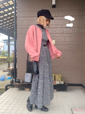 「earth music&ecology（アースミュージックアンドエコロジー）のアイテム（キャスケット、ブラック系）」を使った、ari0801さん（レディース・168cm）の秋コーディネート