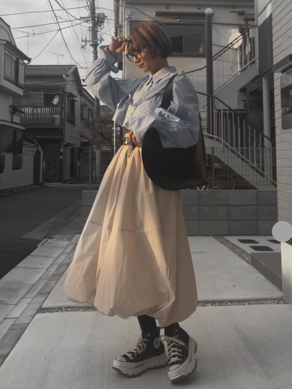 sayakaさんの「コクーンスカート（Bonjour Sagan）」を使ったコーディネートの1枚目の写真