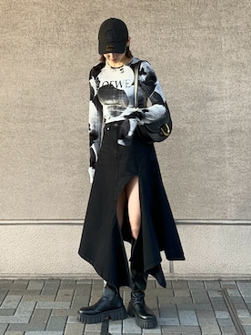 「アイテム（デニムスカート）」を使った、sayakaさん（レディース・163cm）の秋コーディネート