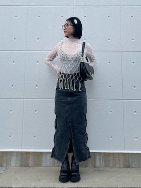 「アイテム（デニムスカート）」を使った、sayakaさん（レディース・163cm）の秋コーディネート