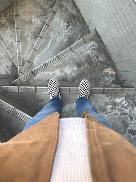 「carhartt」｜「アイテム（スリッポン）」を使った、Tomoさん（メンズ・167cm）の春コーディネート