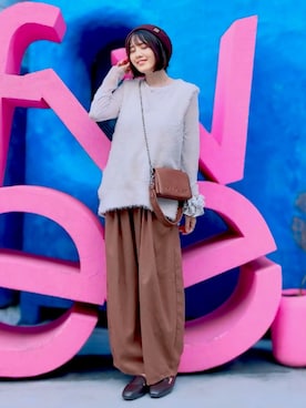 「アイテム（リング）」を使った、ほのかりんさん（レディース・166cm）の秋コーディネート