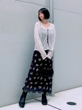 「SMELLY（スメリー）のアイテム」を使った、ほのかりんさん（レディース・166cm）の秋コーディネート