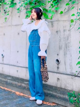 「アイテム（サロペット/オーバーオール）」を使った、ほのかりんさん（レディース・166cm）の秋コーディネート