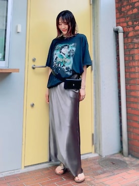 「アイテム（バングル/リストバンド）」を使った、ほのかりんさん（レディース・166cm）の夏コーディネート