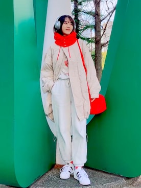 「ソックス」｜「アイテム（ブルゾン）」を使った、ほのかりんさん（レディース・166cm）の冬コーディネート