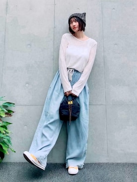 「SMELLY（スメリー）のアイテム」を使った、ほのかりんさん（レディース・166cm）の秋コーディネート