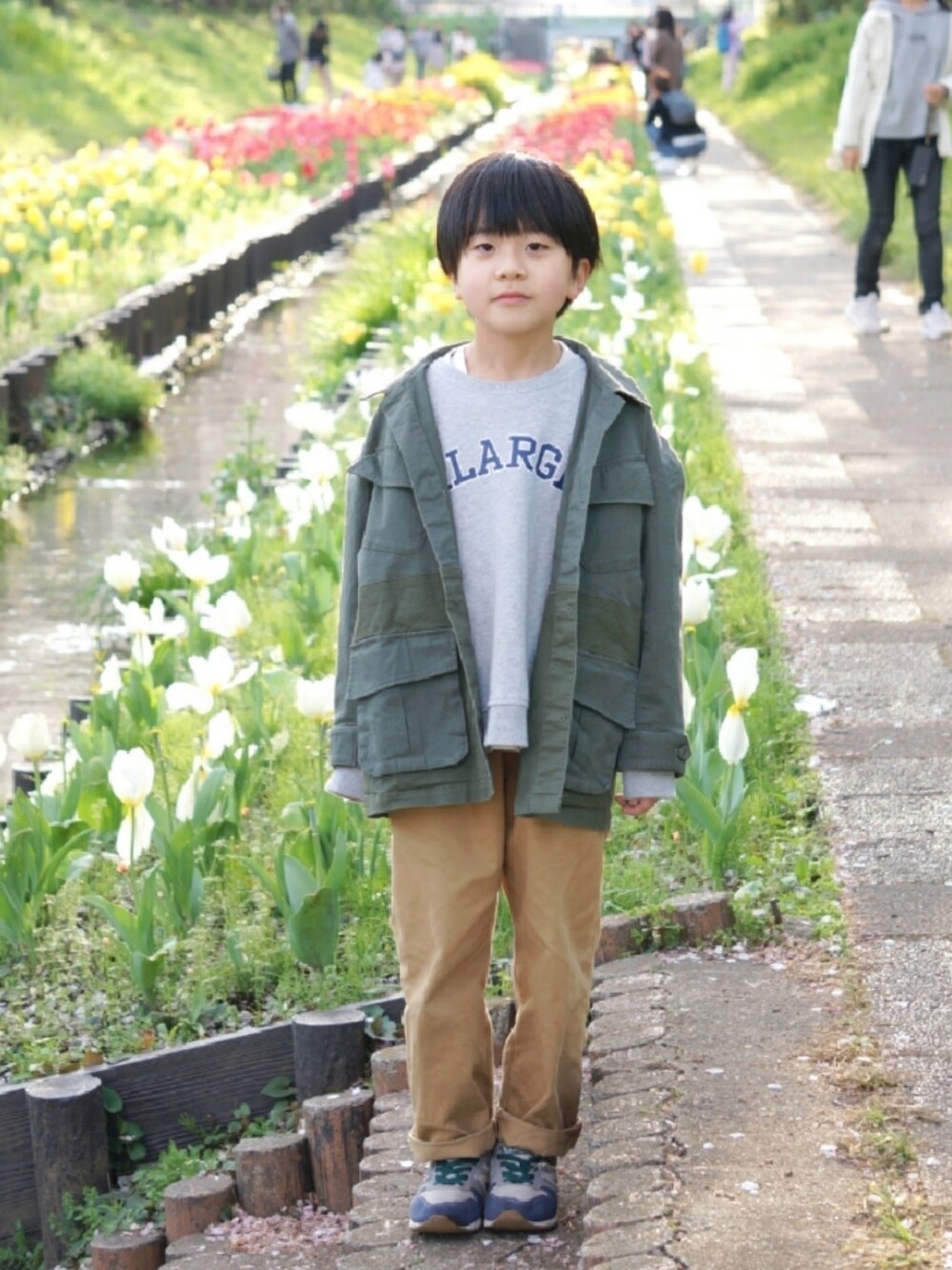 「むすこーで、カジュアル、ジャケット、スウェット、ニューバランス、XLARGE KIDS」｜「XLARGE KIDSのアイテム（スウェット、グレー系）」を使った、୧( ¨̮ )RC(ت)୨さん（キッズ・120cm）の春コーディネートの1枚目の写真
