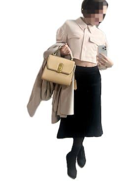 「FERRAGAMO（フェラガモ）のアイテム」を使った、こなさん（レディース・152cm）の秋コーディネート