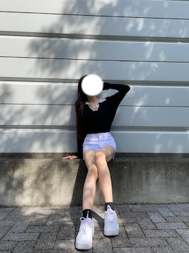 「shein」｜「アイテム（パンツ、ホワイト系）」を使った、りんりんさん（レディース・162cm）の秋コーディネート