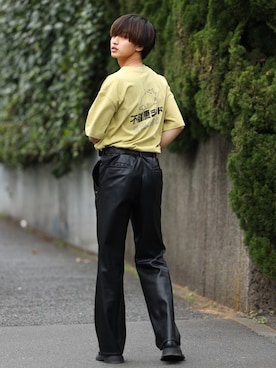 「PBLIM（ページボーイリム）のアイテム（Tシャツ/カットソー）」を使った、中岡 圭さん（メンズ・168cm）の春コーディネート