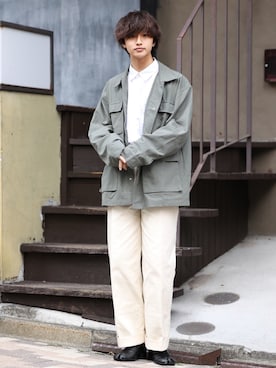 「SILVER BULLET（シルバーバレット）のアイテム（シューズ）」を使った、中岡 圭さん（メンズ・168cm）の冬コーディネート