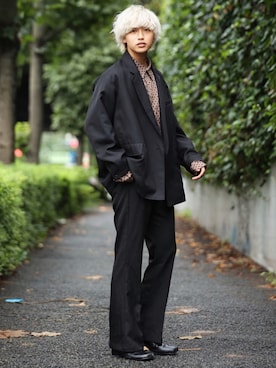 「Adoon plain（アドーンプレーン）のアイテム（パンツ）」を使った、中岡 圭さん（メンズ・168cm・20代）の秋コーディネート