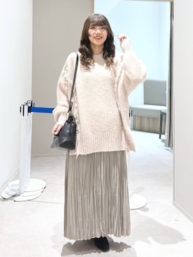 「アイテム（スカート、ベージュ系）」を使った、ぷーのさん（レディース・155cm）の冬コーディネート