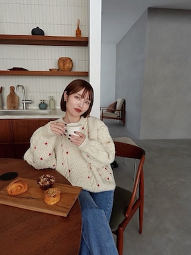 「アイテム（ニット/セーター）」を使った、yuri.さん（レディース・150cm）の秋コーディネート