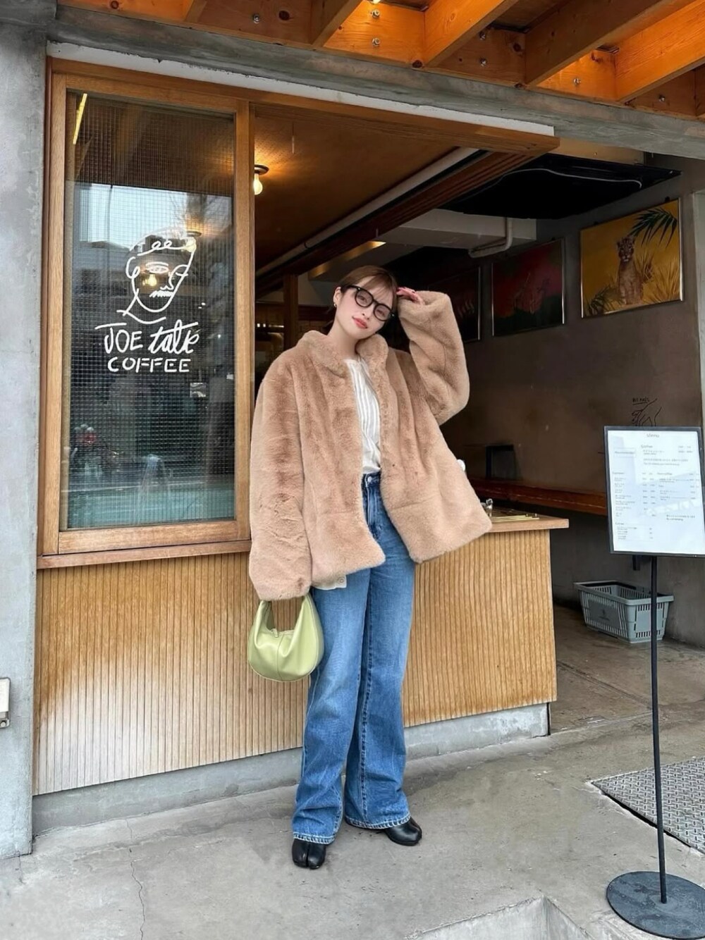 Zoff【伊原 葵コラボ】#011ウェリントン型 黒縁 太縁 サングラス Zoff（ゾフ）の「【伊原 葵さんコラボ】#011ウェリントン型 黒縁