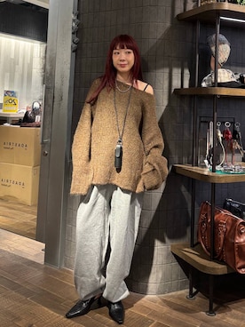 「アイテム（チャーム）」を使った、ミユキさん（レディース・159cm）の秋コーディネート