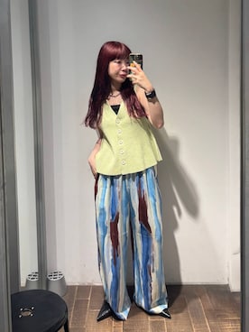 「JEANASIS（ジーナシス）のレースアップポインテッドミュール/657166（パンプス、ブラック系）」を使った、ミユキさん（レディース・159cm）の春コーディネート