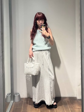 「JEANASIS（ジーナシス）のメルカドミニBAG/654097（ハンドバッグ、ホワイト系）」を使った、ミユキさん（レディース・159cm）の春コーディネート