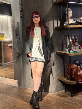 「アイテム（チャーム）」を使った、ミユキさん（レディース・159cm）の秋コーディネート