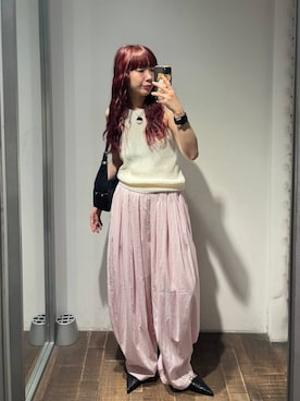 「JEANASIS（ジーナシス）のレースアップポインテッドミュール/657166（パンプス、ブラック系）」を使った、ミユキさん（レディース・159cm）の春コーディネート