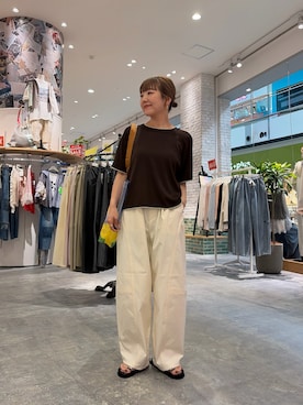 「CIAOPANIC TYPY（チャオパニックティピー）の【3サイズ展開/接触冷感】ピコレースツイルバレルパンツ（その他パンツ、ホワイト系）」を使った、てらさんさん（レディース・158cm）の夏コーディネート