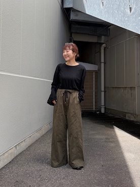 「CIAOPANIC TYPY（チャオパニックティピー）の【新色追加/WEB限定】サイドスリットシアートップス（Tシャツ/カットソー、ブラック系）」を使った、てらさんさん（レディース・158cm）の夏コーディネート