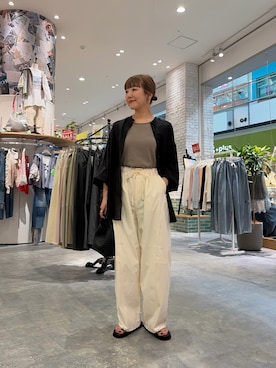 「CIAOPANIC TYPY（チャオパニックティピー）の【3サイズ展開/接触冷感】ピコレースツイルバレルパンツ（その他パンツ、ホワイト系）」を使った、てらさんさん（レディース・158cm）の夏コーディネート