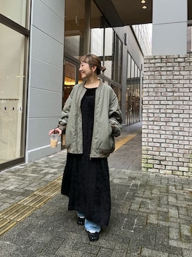 「アイテム（MA-1）」を使った、てらさんさん（レディース・158cm）の秋コーディネート