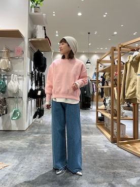 「春カラー」｜「アイテム（ニットキャップ/ビーニー）」を使った、てらさんさん（レディース・158cm）の春コーディネート