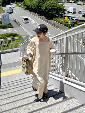「袖ボリューム」｜「アイテム（ワンピース/ドレス）」を使った、てらさんさん（レディース・157cm）の夏コーディネート