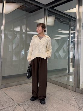 「アイテム（Tシャツ/カットソー、ベージュ系）」を使った、てらさんさん（レディース・158cm）の秋コーディネート