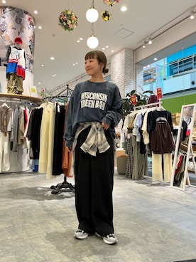 「CIAOPANIC TYPY（チャオパニックティピー）のアイテム（シャツ/ブラウス）」を使った、てらさんさん（レディース・158cm）の秋コーディネート