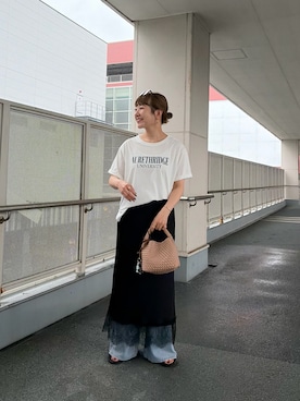 「CIAOPANIC TYPY（チャオパニックティピー）の【レイヤードとしても活躍/無地・ドット柄】裾レースサテンバイアススカート（スカート、ブラック系）」を使った、てらさんさん（レディース・158cm）の夏コーディネート