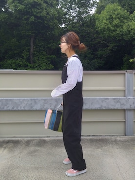 「カラースニーカー」｜RRUmamaさん（レディース・156cm）の春コーディネート