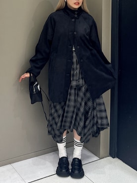 「アイテム（シューズ）」を使った、ユウナさん（レディース・158cm）の秋コーディネート