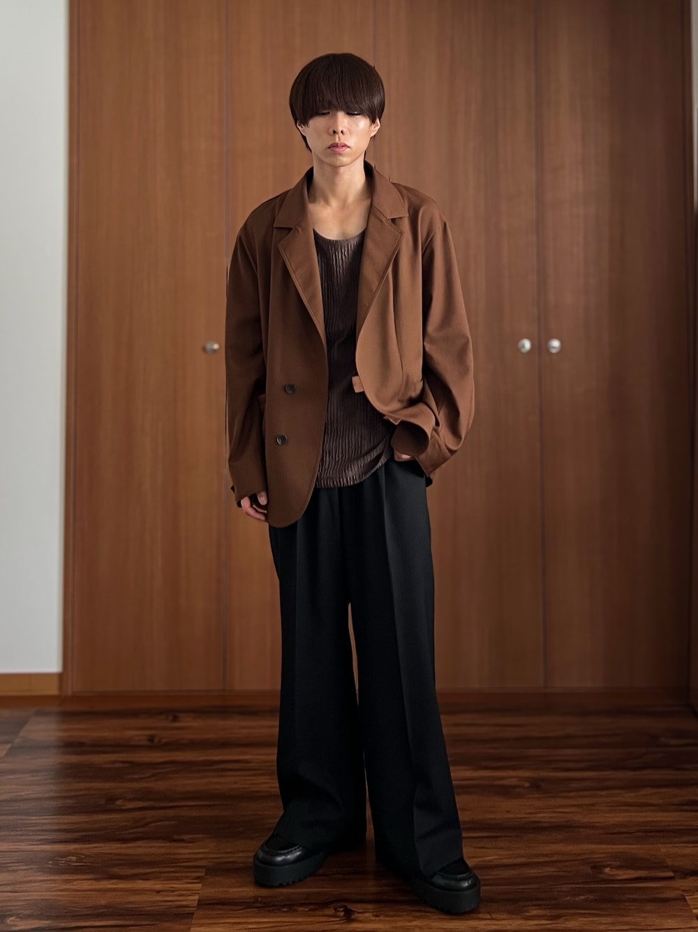 パンツ Wool mix semi baggy slacks パンツ Wool mix semi baggy slacks Wool mix semi baggy slacks