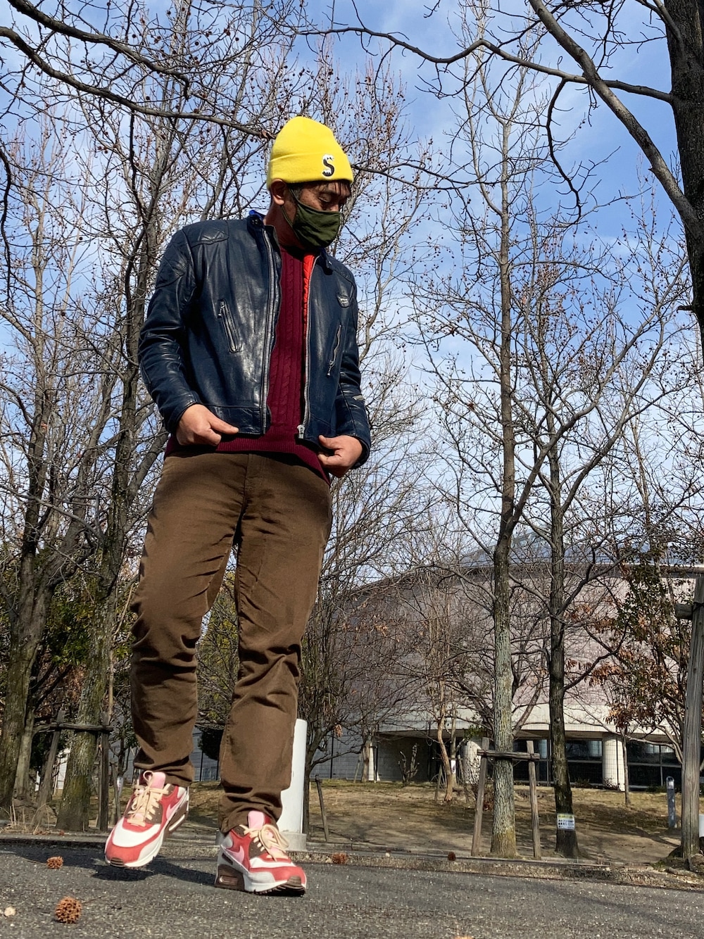 ニットキャップ/ビーニーを使った「ルイスレザー」の人気ファッション