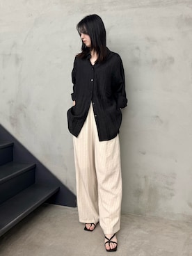 「select MOCA（セレクトモカ）のニュアンスワッシャーシアーシャツ（シャツ/ブラウス、ブラック系）」を使った、umeさん（レディース・164cm）の夏コーディネート