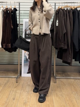 「select MOCA by son（セレクトモカバイソン）のアイテム」を使った、umeさん（レディース・164cm）の秋コーディネート