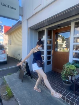 「UGG（アグ）のアイテム（シューズ）」を使った、アイリさん（レディース・154cm）の春コーディネート