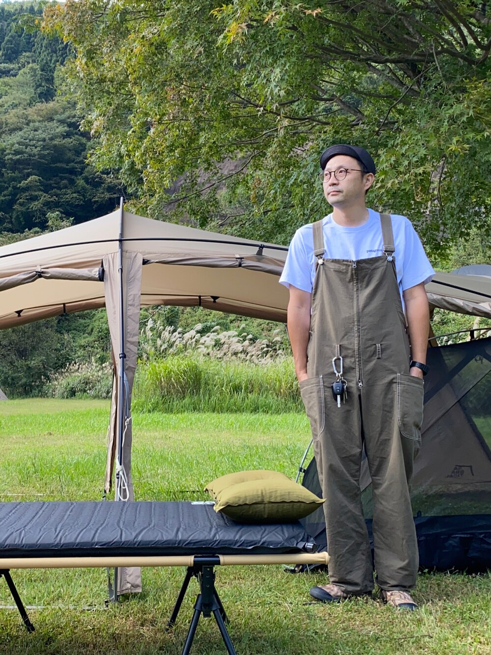 「シンプル、大人カジュアル、カジュアルコーデ、シンプルスタイル、ラブアンドピース2021、THE NORTH FACE、patagonia、アウトドアスタイル、秋のコーデ、メガネ男子」｜「AlexanderLeeChangのOVERALL 19（サロペット/オーバーオール、グリーン系）」を使った、naokickさん（メンズ・172cm）の秋コーディネートの1枚目の写真