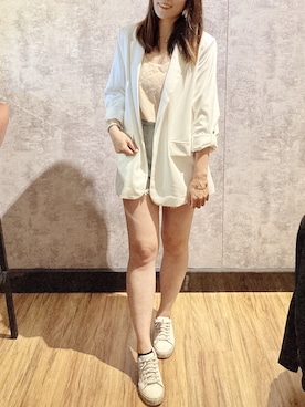 「GIVENCHY（ジバンシイ）のアイテム（アクセサリー）」を使った、Demi Changさん（レディース・164cm）の夏コーディネート