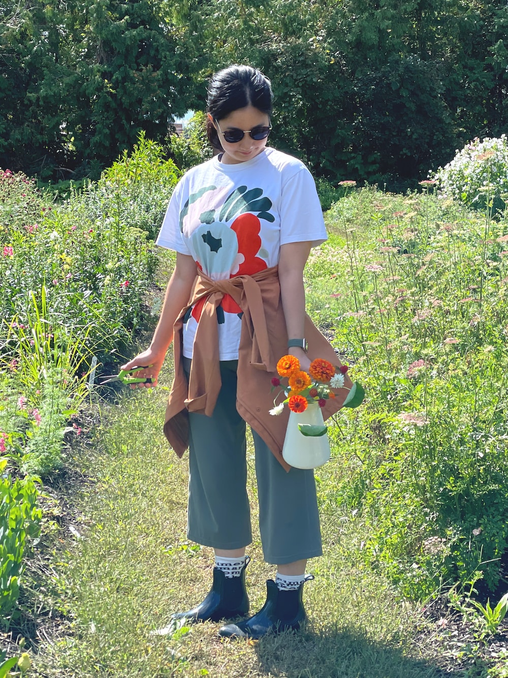 「marimekko、lululemon」｜「marimekkoのアイテム（Tシャツ/カットソー、ホワイト系）」を使った、Lumimarjaさん（レディース・163cm）の冬コーディネートの1枚目の写真