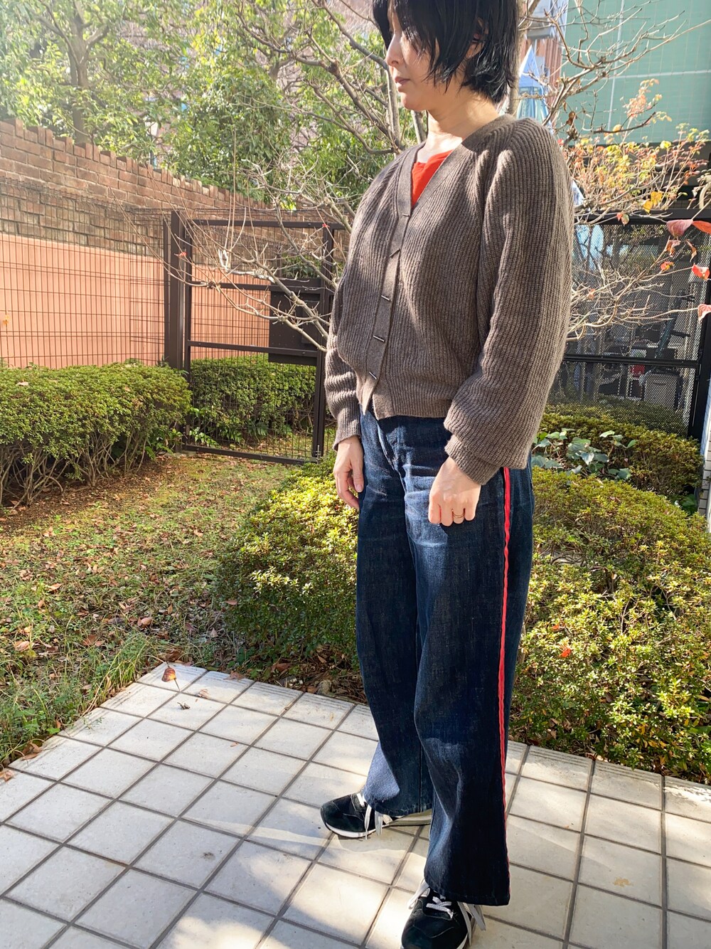 「デニム」｜「MARNIのMARNI Jeans（デニムパンツ、ブルー系）」を使った、樋口さん（レディース・152cm）の冬コーディネートの1枚目の写真